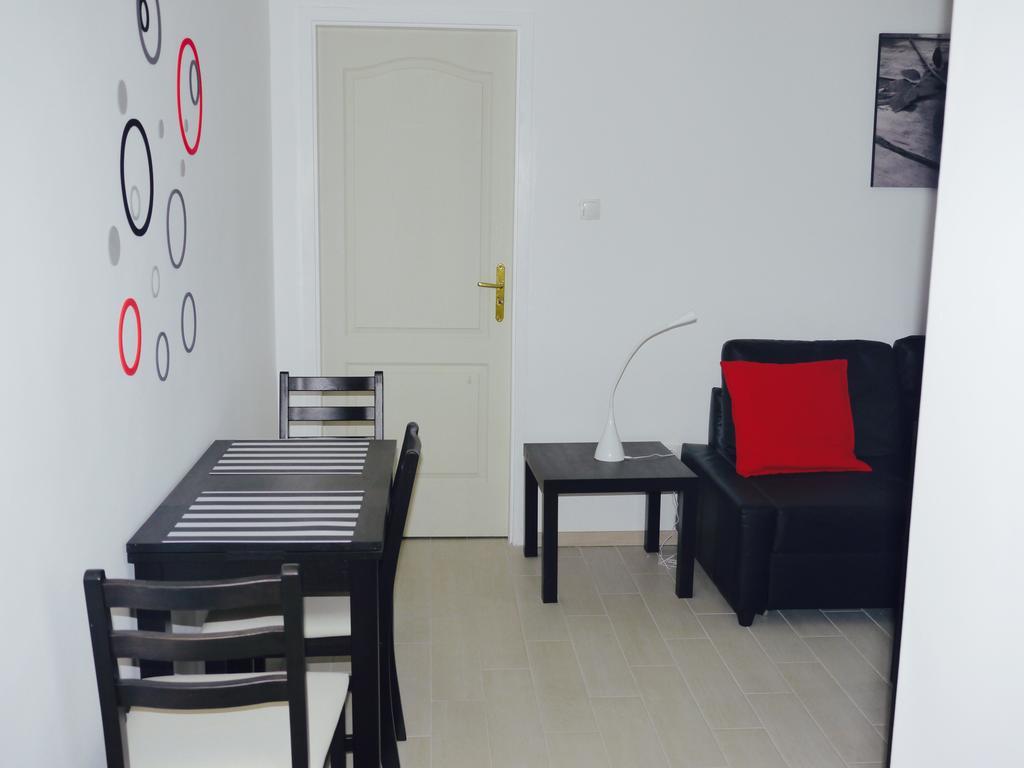 Inner-City Flat Budapest Extérieur photo